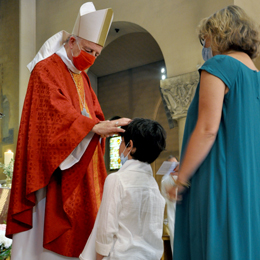 LES SACREMENTS POUR LES JEUNES